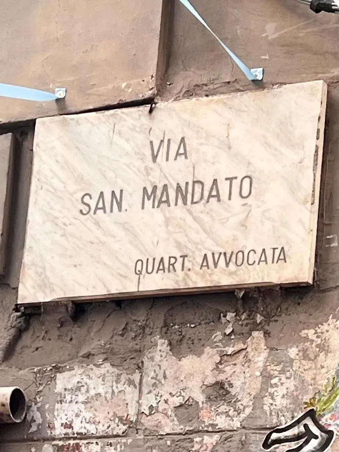 Apartment Diego House Museo Naples